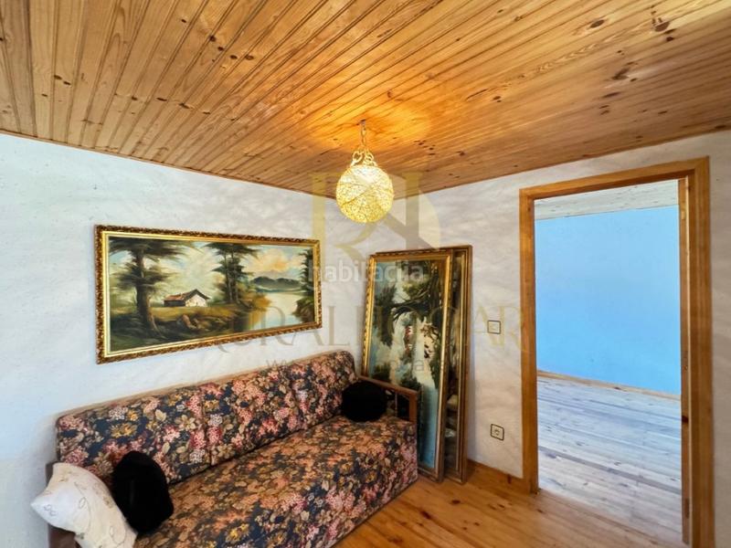 Foto 4600bea7-4915-49c8-983f-cd0bed4aa1e0. Casa a Gradefes