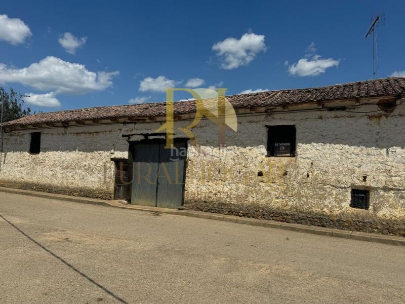 Foto ac1a8ad4-62b4-4843-861c-838e67b53d25. Casa a Gradefes