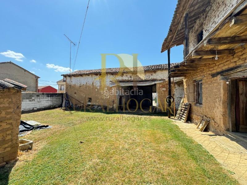 Foto b168b9d4-d87f-4bb6-a448-05cafb50c1a8. Casa a Gradefes