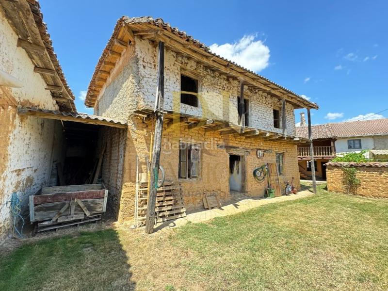 Foto db72a56a-5690-4d2e-b9ed-a501521ab835. Casa a Gradefes