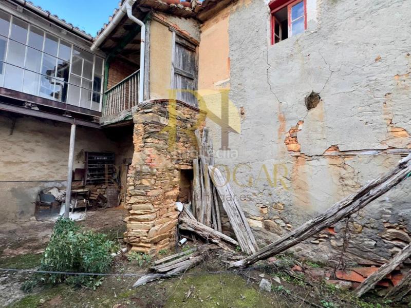 Foto 0210625a-3df8-4d25-bff8-8b4a13fb4ba6. Casa in Val de San Lorenzo