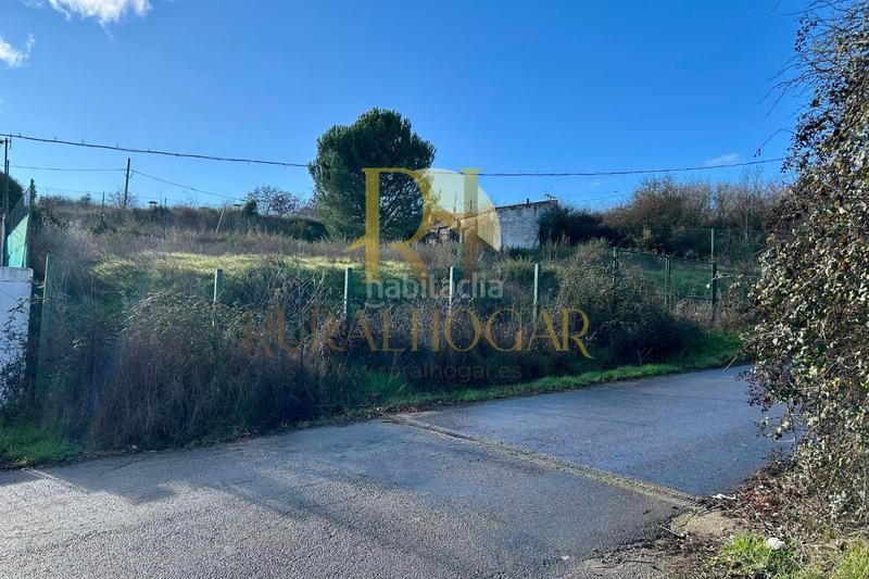 Foto 69c5302d-a689-42bc-b25f-a19fbbcf6842. Fondo rustico in camino san isidro 1906 in Trobajo del camino