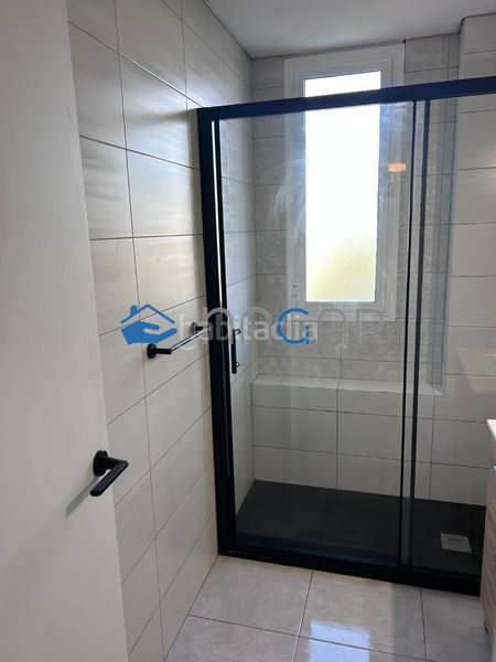 Foto f338e62d-337f-4e26-903e-83f9ffbfdf48. Lloguer estudi a Mondejar-Junquillos Línea de la Concepción (La)