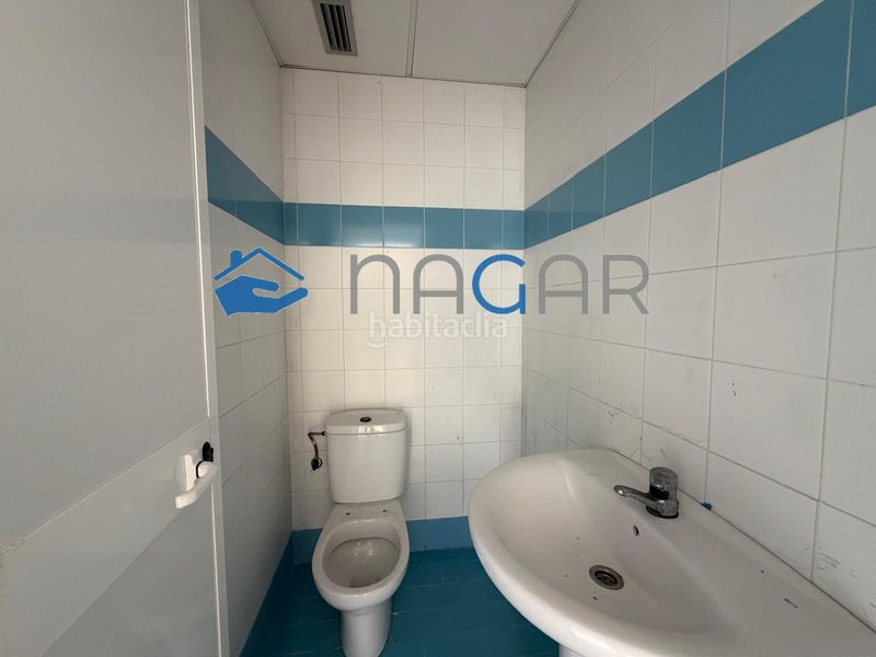 Foto bc6b9d35-7974-480d-b31a-f04e6dc0e03d. Nau industrial a Puente Mayorga-Campamento San Roque