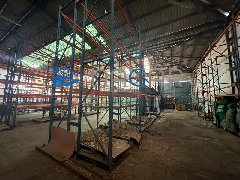 Foto 5b469359-ffbd-4063-beb2-d5a9986d53cf. Nau industrial a Puente Mayorga-Campamento San Roque