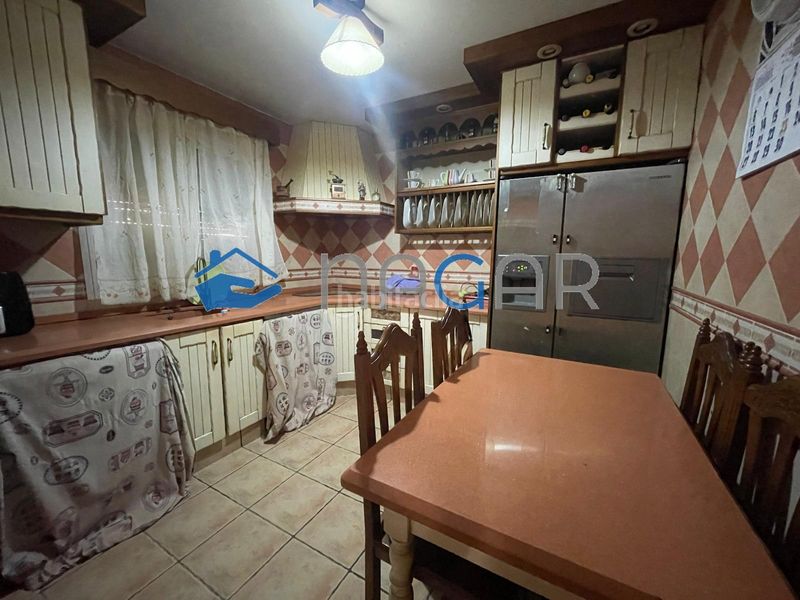 Foto c6f727d2-cf7c-46de-bd24-243fbe341bcc. Casa adossada a San Pedro-Gabriel Miró-María Guerrero Línea de la Concepción (La)