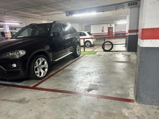 Aparcament cotxe  Cervantes de. Venta de parquings en c cervantes junto a rambla
