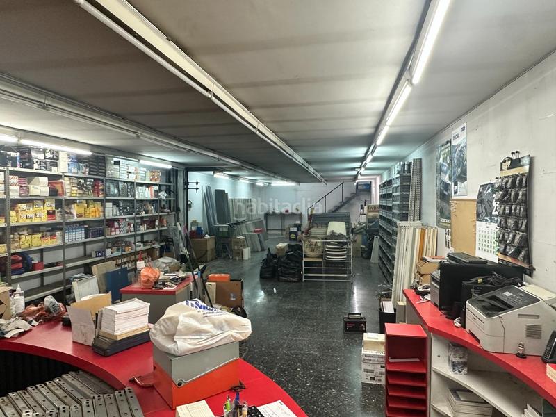 Foto 2eb14b37-0ad1-4b42-a1ae-5d7938aad73b. Edifici a passeig pau claris 11 a Centre Rubí