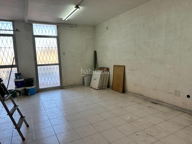 Foto 62d75b0d-b4c7-43ed-8d6c-75ea3bb02a89. Edifici a passeig pau claris 11 a Centre Rubí