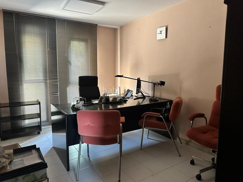 Foto 7d175e62-6603-4145-a74a-98c4f8bbae0c. Edifici a passeig pau claris 11 a Centre Rubí