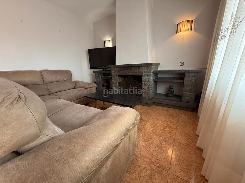 Foto 8b88c27a-97db-4fe4-8f59-61d211aba2e6. Casa gran casa ideal para dos familias en Can Vallhonrat Rubí