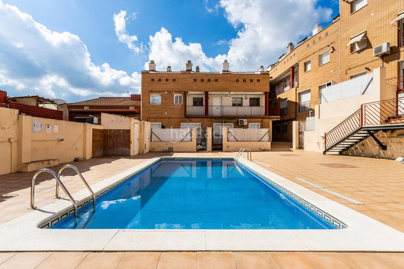 Foto d161b868-9d9c-4d9b-905b-dc9173fb5315. Duplex avec chauffage parking piscine dans Ca n´Oriol Rubí