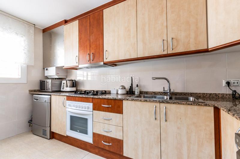 Foto e68fdef2-5ea6-40d5-8919-c15dcec8a74e. Duplex avec chauffage parking piscine dans Ca n´Oriol Rubí