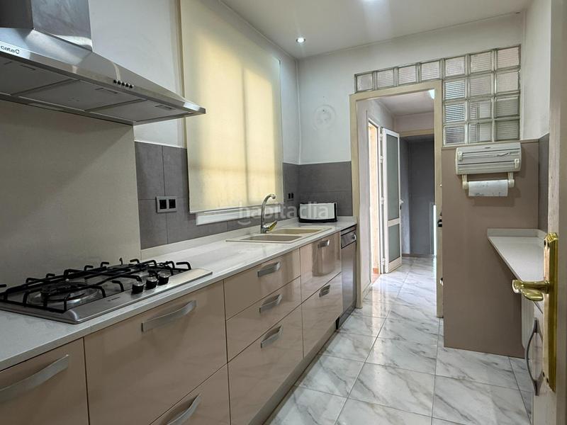 Foto f9b3447d-ebee-4bb8-9e09-d5972b6b75dd. Casa  en cgracia con maravilloso patio . en Centre Sabadell