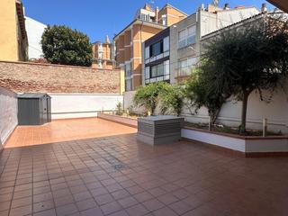Lloguer Planta baixa  Valles del. Fantastico seminuevo con gran patio