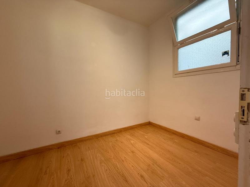 Foto 74cfee21-0d99-4f80-b34a-5e61c3b397f2. Etagenwohnung mit heizung parking in Barri del Centre Terrassa