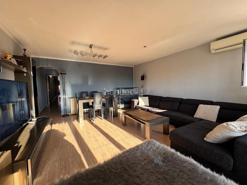 Foto 5e3315f8-07f1-4b0f-a77b-2e49e8bd10d7. Appartement avec chauffage dans Sant Pere Nord Terrassa