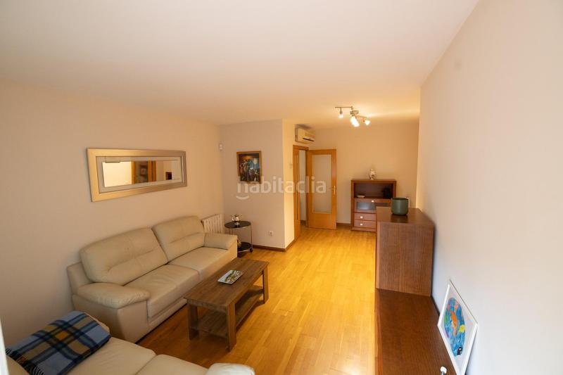 Foto 21e9aec7-434f-40f4-bd16-98361e8c0fc5. Piso  en el centro en Centre Sabadell