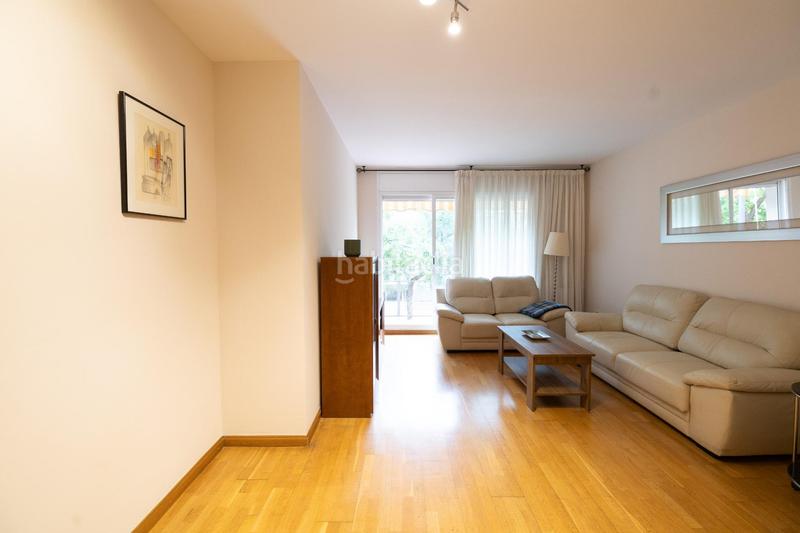 Foto c48f94d1-19dc-4739-a9a1-9b4238972a4a. Piso  en el centro en Centre Sabadell