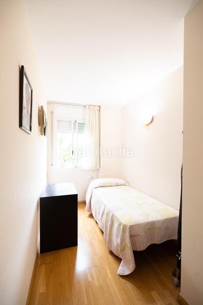 Foto e1686ad2-f7ac-4ef1-a5de-e4b1b81f8ddf. Piso  en el centro en Centre Sabadell