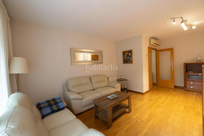 Foto e2031a6a-11af-4c3f-9f9d-e9f0ec6a2473. Piso  en el centro en Centre Sabadell