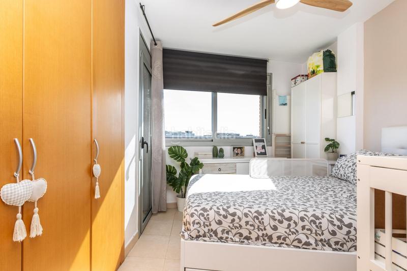 Foto 0482195d-1864-4fda-9739-301793d849a6. Piso  de 2 habitaciones con terraza, luminoso y cerca de todos los servicios . en Rubí