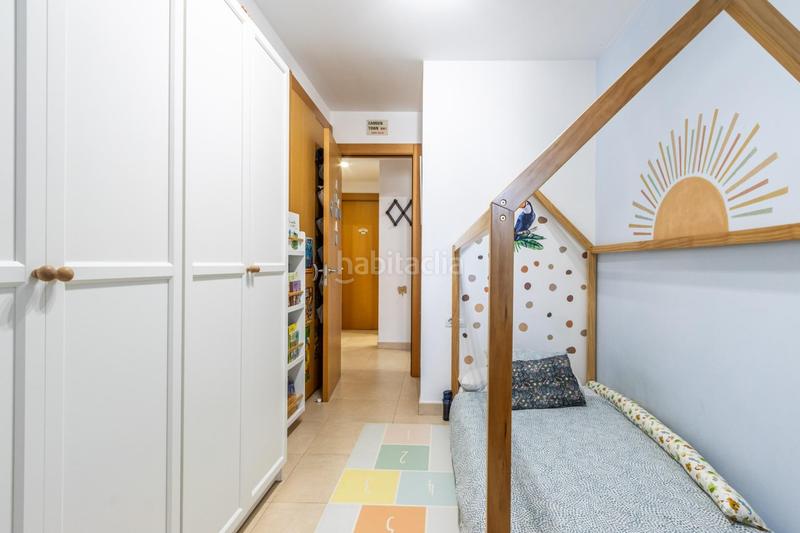 Foto 16836478-0c49-4038-9036-bbbd274b0302. Piso  de 2 habitaciones con terraza, luminoso y cerca de todos los servicios . en Rubí