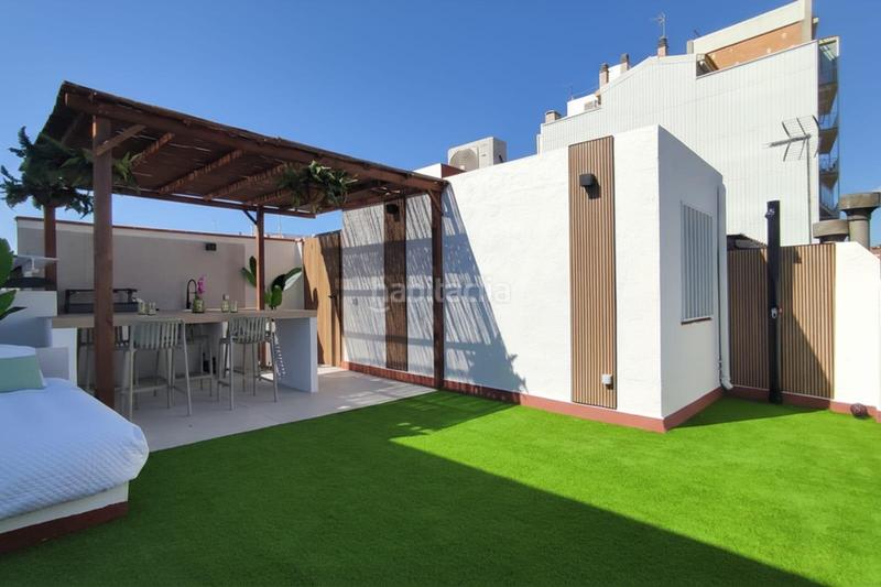 Foto 3d24e1ab-323a-4ce9-ac12-0a2ecc54810f. Ático espectacular vivienda con amplia terraza y acabados modernos en Sabadell