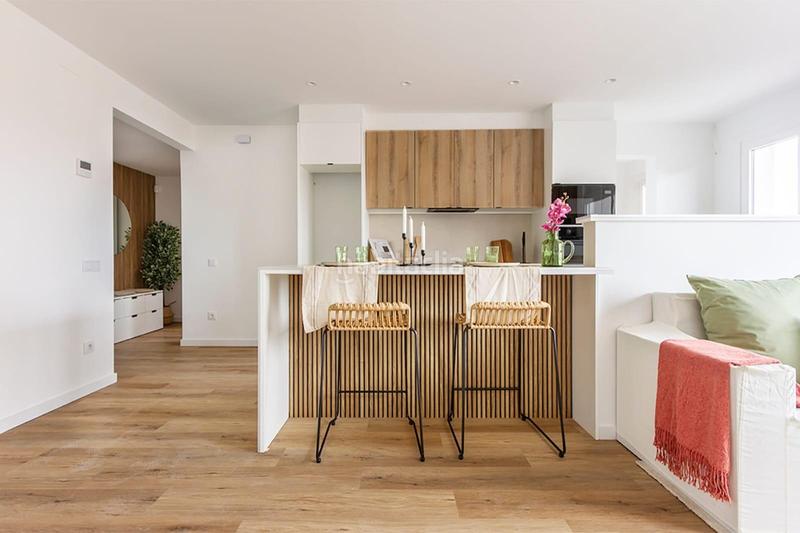 Foto e9d6919d-009a-4caf-8f3e-29b2d482f477. Ático espectacular vivienda con amplia terraza y acabados modernos en Sabadell