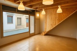 Haus  Calle sant honorat de. Oportunidad única en el corazón de sabadell casa esquinera en nu