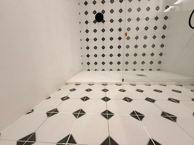 Foto 4b304b83-879b-4cc0-944c-a5ce659aaf2e. Etagenwohnung mit heizung in Centre Sabadell