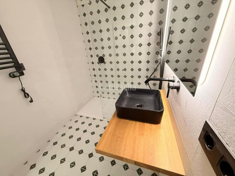 Foto 5203cc9a-f563-4efe-a81d-e6603ee37b5c. Etagenwohnung mit heizung in Centre Sabadell