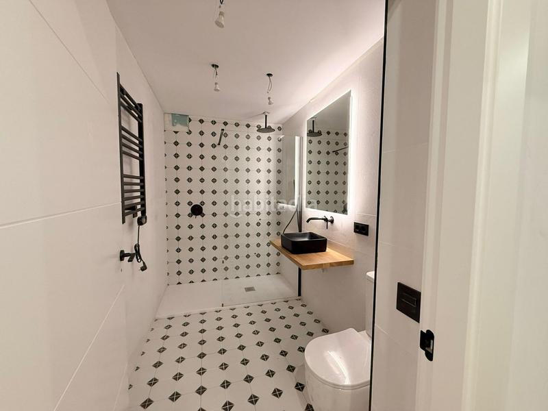 Foto c57246f5-7d9d-4fa0-b145-ab6add5b39e5. Etagenwohnung mit heizung in Centre Sabadell