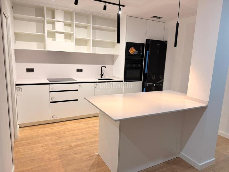 Foto f57ed006-74fd-4964-9845-ec11fab0eb39. Etagenwohnung mit heizung in Centre Sabadell