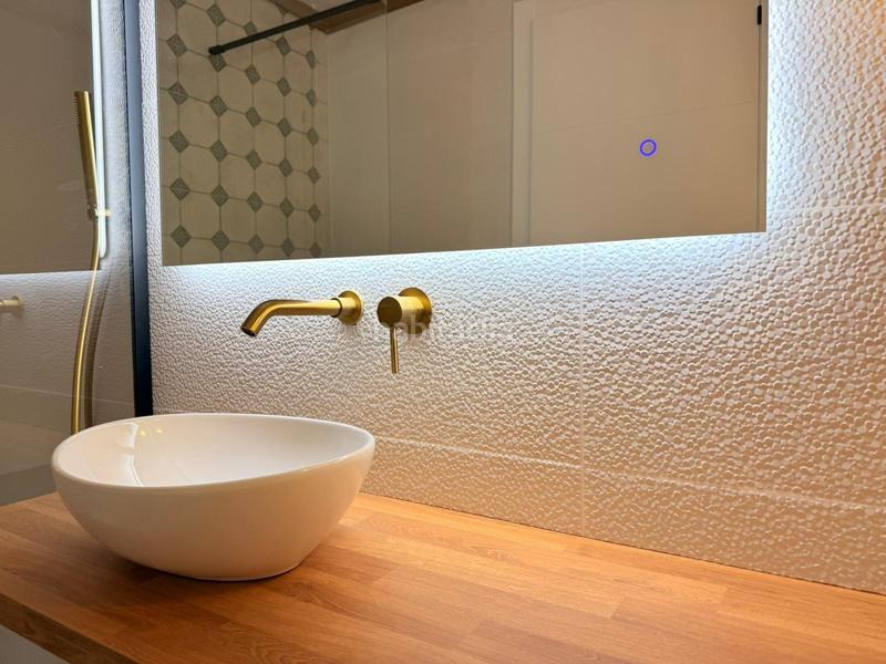 Foto fea382f2-5b97-4617-a46b-41e6fd9657fa. Etagenwohnung mit heizung in Centre Sabadell