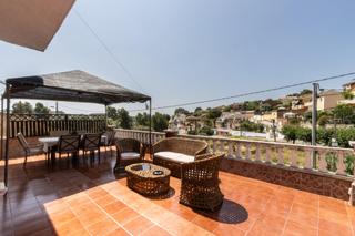 Maison  Carrer de corbins. Fantástica casa para dos familias con piscina