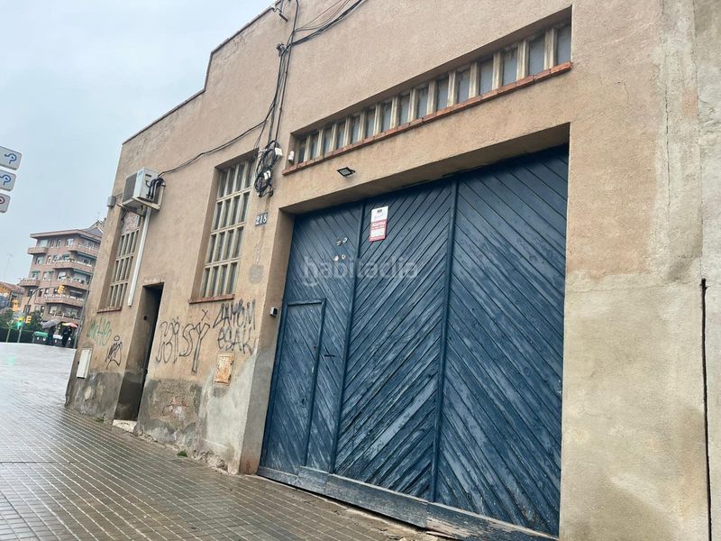 Foto 698d1b8a-8497-43e8-8936-b2128d933b3d. Local comercial a Gràcia Sabadell
