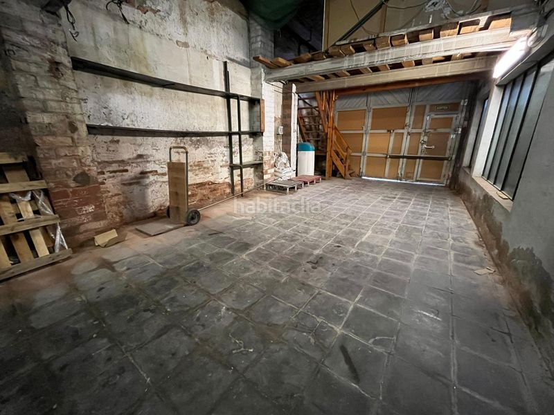 Foto eb7ea376-3788-4087-acdb-b8106e8d7019. Local comercial a Gràcia Sabadell