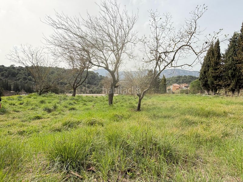Foto aedbc927-fde0-43bb-85fd-ba119165aabd. Masia amb aparcament a Sant Llorenç Savall