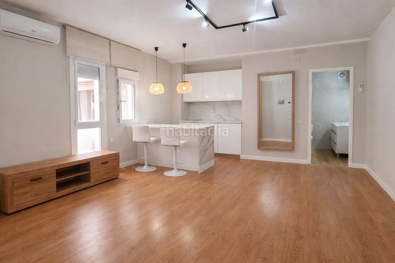 Foto 1ae10314-cefe-4fc5-a1c7-b37d8e393218. Estudi a Creu Alta Sabadell