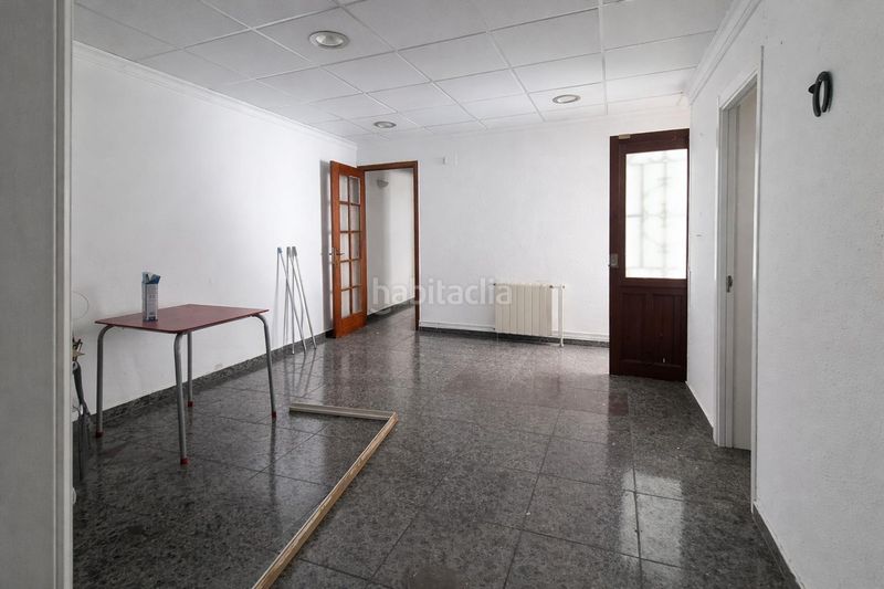 Foto ede89b74-1864-4877-b3f0-4fe8584f5838. Local comercial a Torre-romeu Sabadell