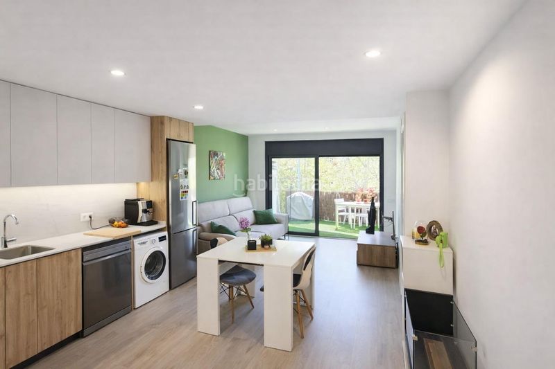 Foto 599a9f7a-c54a-4251-b961-8a0637b8eb33. Pis amb aparcament piscina a Martorelles