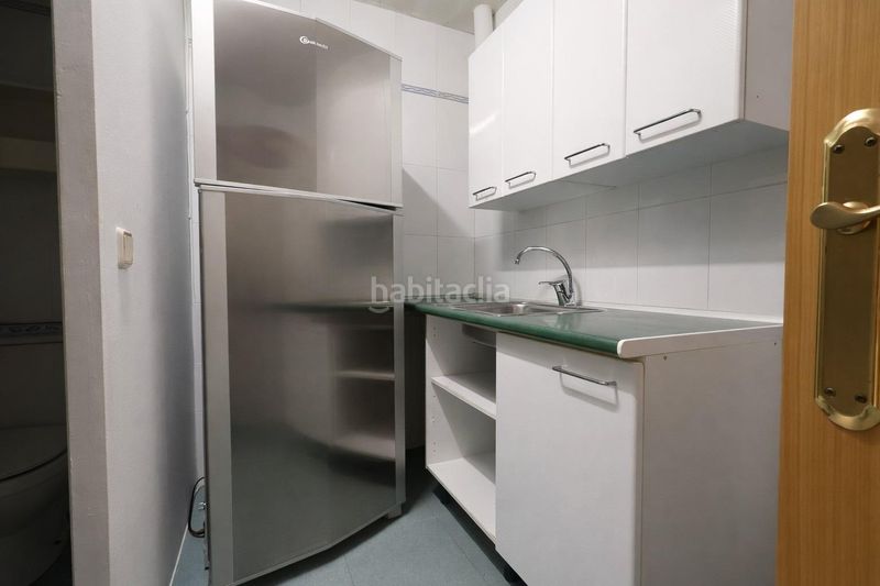 Foto 1e3e2a4b-f9a5-487b-94d0-8b21c276623d. Casa amb calefacció aparcament a Centre Sabadell
