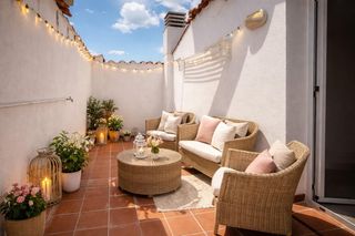 Àtic a Segle XX. Ático dúplex en terrassa a solo dos minutos de la rambla .