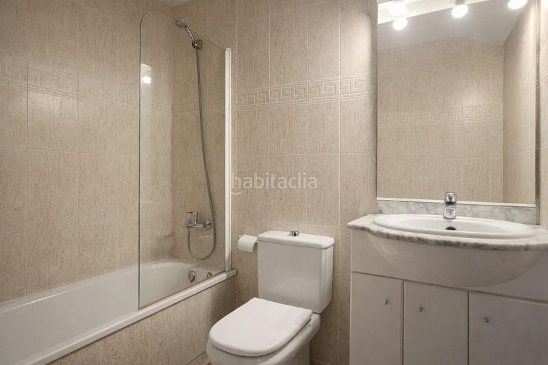 Foto 63ebb904-04da-4bbe-af33-23d1f476ad63. Àtic amb aparcament a Segle XX Terrassa