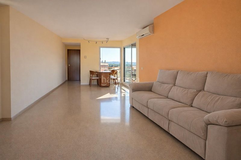 Foto 9174bd26-db34-43ae-94f9-6da7a88f22ed. Pis amb aparcament a Can Llong Sabadell