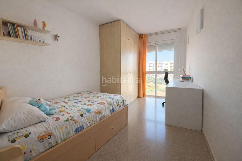 Foto f190a13b-4407-4735-ad99-4416cc94ba27. Pis amb aparcament a Can Llong Sabadell