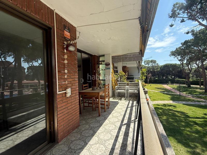 Foto 04c58ce1-d0fe-4c31-8184-95ccb1394421. Apartament amb aparcament piscina a Gava Mar Gavà