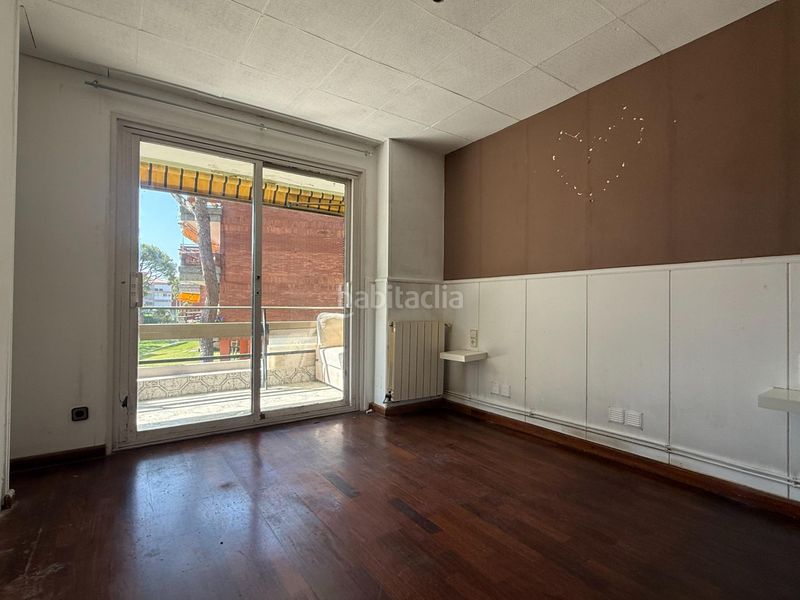 Foto 21fa47ff-c826-4fc2-a71e-ba3e6f881982. Apartament amb aparcament piscina a Gava Mar Gavà