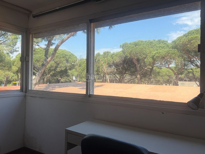 Foto b9f1cdb6-48e2-4cd2-989c-e1faaa455099. Apartament amb aparcament piscina a Gava Mar Gavà